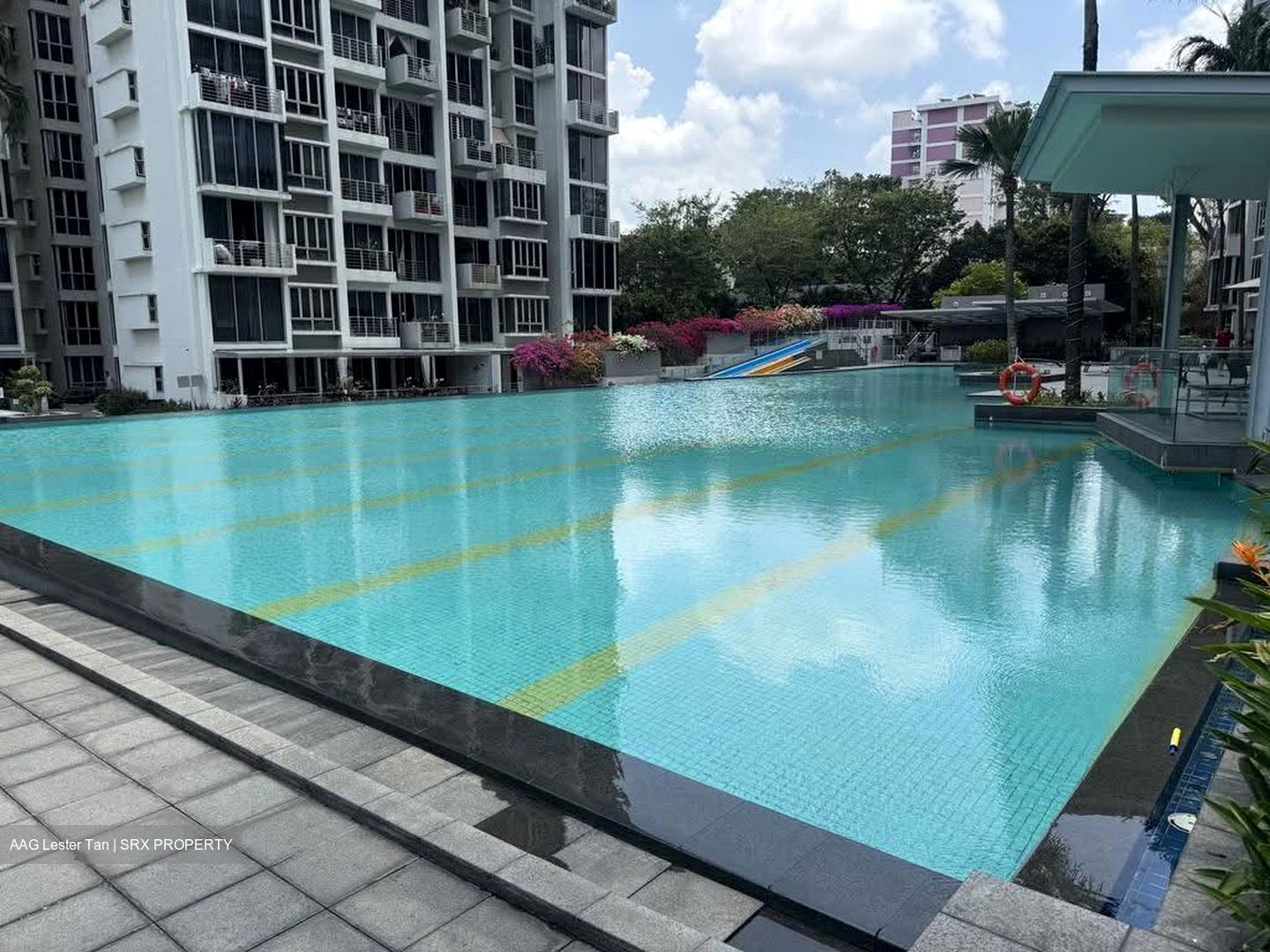 Grandeur 8 (D20), Condominium #627907101